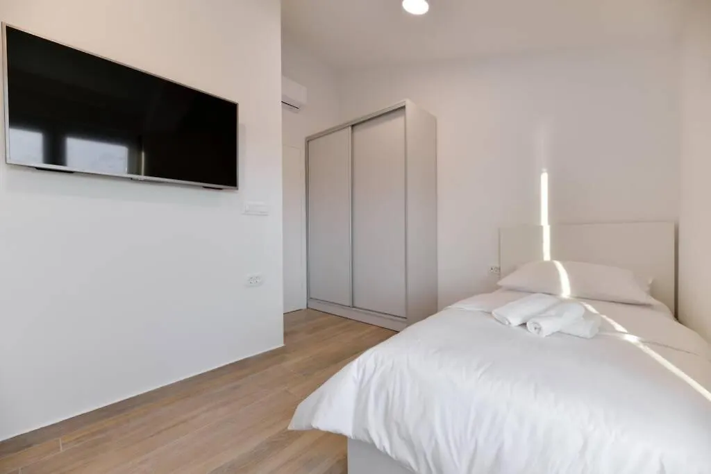 New Villa Buterin With Heated Pool Novigrad   Novigrad (Dalmatia)