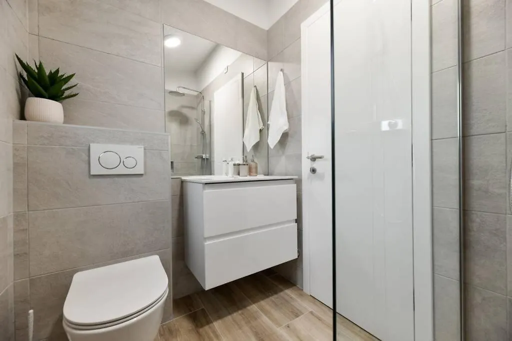 New Villa Buterin With Heated Pool Novigrad
