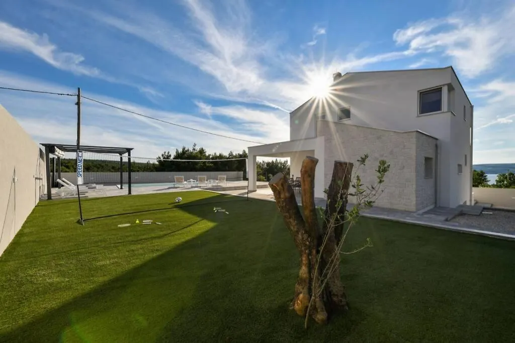 New Villa Buterin With Heated Pool Novigrad  Novigrad (Dalmatia)