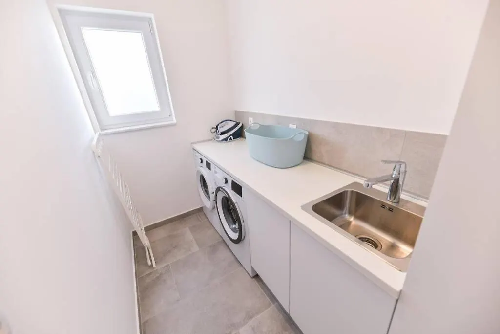 New Villa Buterin With Heated Pool Novigrad  Novigrad (Dalmatia)